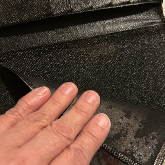 Vintage LV wallet/checkbook in used condition - Picture 5 of 10